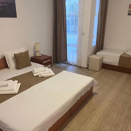 Guest house Canavan's Ravda