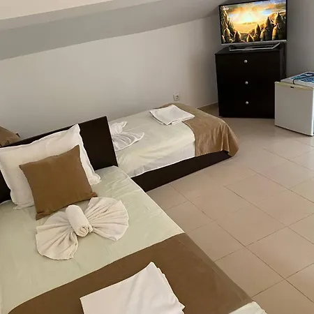 Canavan's Guest house *